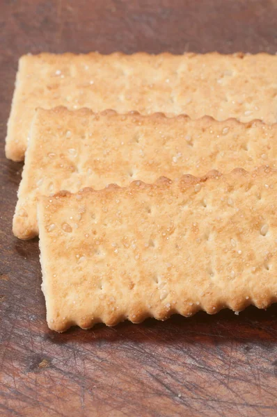 French Crackers Wooden Board Macro Shot — Stock Photo, Image