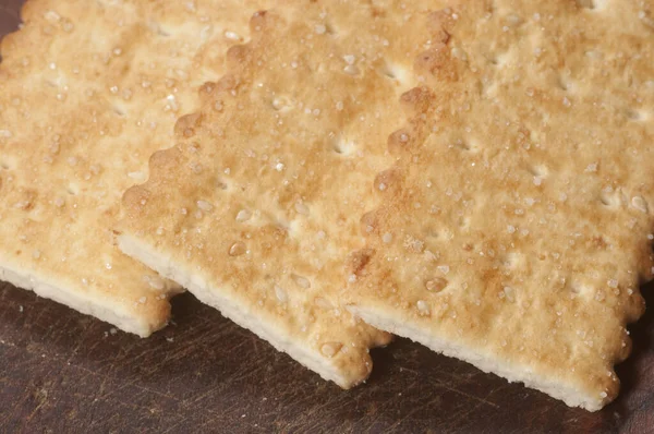 French Crackers Wooden Board Macro Shot — Stock Photo, Image