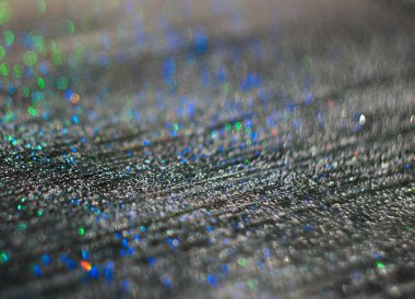 Su damlacıkları ile siyah arka plan