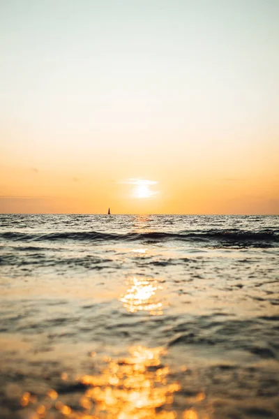 Tarde Junto Mar Hermosa Puesta Sol — Foto de Stock
