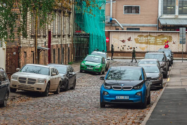 Ryga Łotwa Październik 2019 Bmw Elektryczny Samochód Zaparkowany Ulicy Miasta — Zdjęcie stockowe