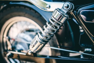 Motosiklet için arka şok emicisini kapat, moto parçalarını krom yap