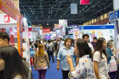 Bangkok - 28 Ekim 2018: Tanımlanamayan ziyaretçi defterinde adil 28 Ekim 2018 Bangkok, Tayland