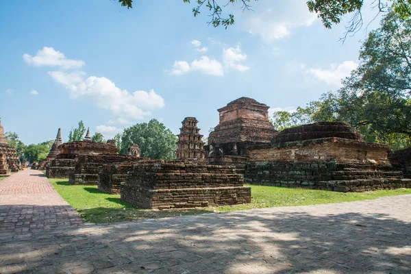 Chrám Wat Mahathat Historický Park Sukhothai Thajsko Letním Dni — Stock fotografie