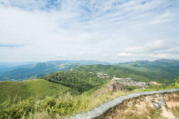 Vista Alto Ângulo Sobre Aldeia Ban Tong Pilok Thong Pha — Fotografia de Stock