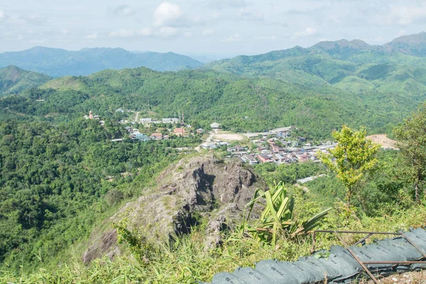 Vista Alto Ângulo Sobre Aldeia Ban Tong Pilok Thong Pha — Fotografia de Stock