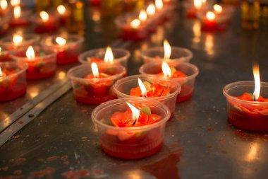 mum açık renkli, Tayland