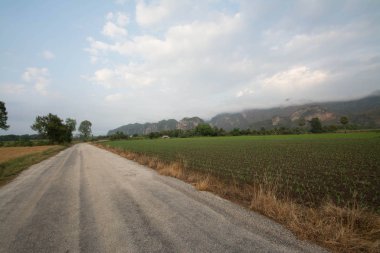 Uthai thani ülkede yol. Tayland