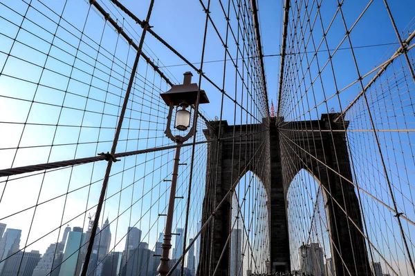 Fragment Brooklyn Bridge New York — Stockfoto