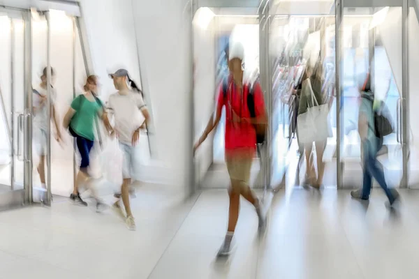 Group of people in the lobby business center — Stock Photo, Image