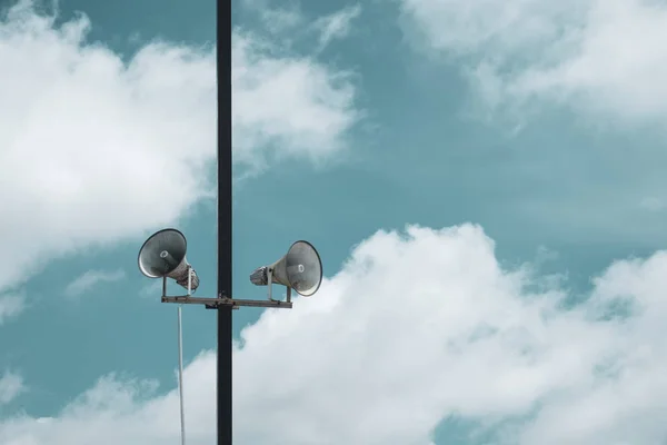 Broadcast Speaker Public Relation Vintage Horn Speaker Blue Sky Clouds — Stock Photo, Image