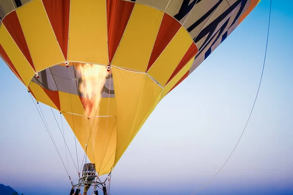 Close Hot Air Balloons Fire Sky Background Retro Vintage Filter — Stock Photo, Image