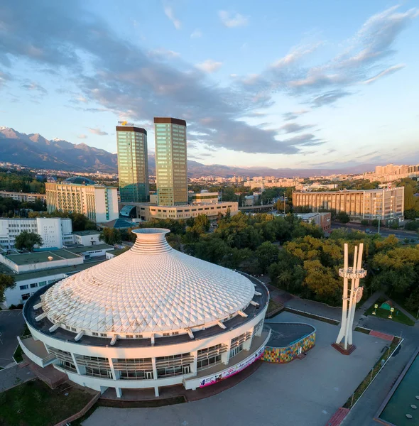 Der Kasachische Staatszirkus Almaty Kasachstan Qazaqstan — Stockfoto