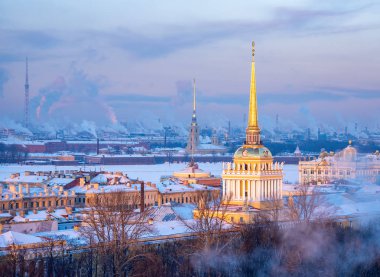 Rusya 'nın güzel Saint Petersburg kışın panoramik manzarası