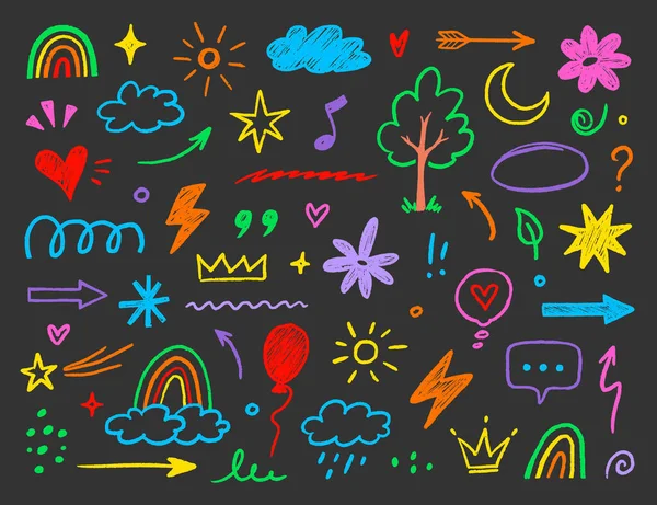 El çizimi çocuk kalem ikonu seti. Sevimli gökkuşağı, kalp, taç, çiçek ve güneş renkli çocuk karalama stilinde. Tebeşir dokusu, bulut, gülümseme, oyun için yıldız ve eskiz figürü veya okul tasarımı