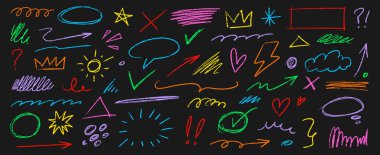 Kalem rengi boya kalemi çizgisi ayarlandı. El çizimi tebeşir darbesi rengarenk girdap, çiçek, bulut ve ok şeklinde boya kalemi pürüzlü deseni. Çocuklar arka planı boyar. Vektör illüstrasyonu