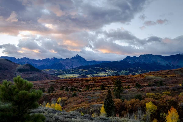 Color de otoño en San Juan de Colorado cerca de Ridgway y Telluride — Foto de Stock