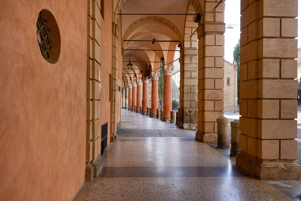 Santo Stefano Kare Bolonya