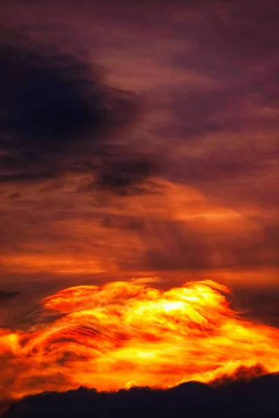 Crepúsculo Del Sol Cielo Naranja Ver Hermosa Naturaleza Púrpura Fondo — Foto de Stock