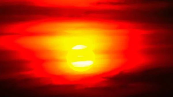 Gran Sol Puesta Sol Cielo Naranja Cielo Rojo Sol Aire — Foto de Stock