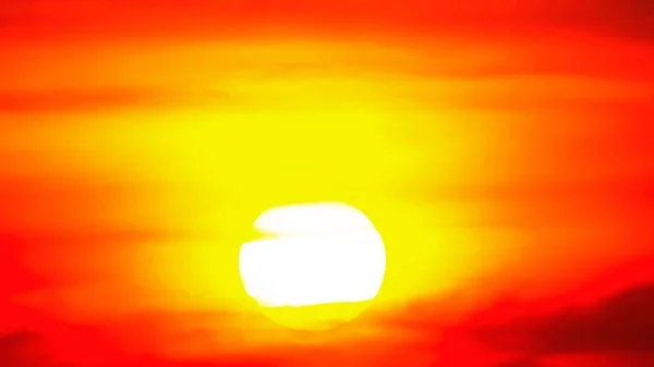 Große Sonne Sonnenuntergang Himmel Orange Himmel Rot Sonnenrechts Freien Sommer — Stockfoto