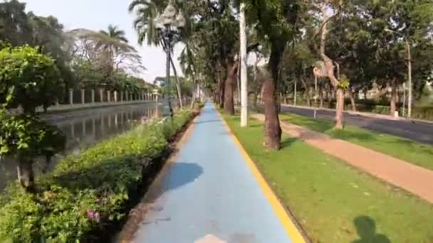 Carril Bici Los Deportes Ciudad — Vídeo de stock