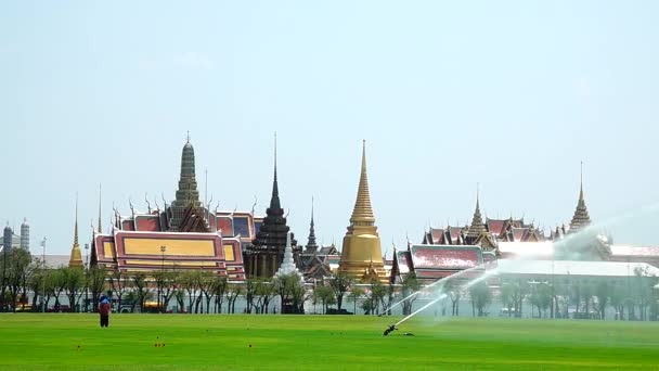 1080P Super Slow Water Springer Garden Outdoor Royal Grand Palace — Stock Video