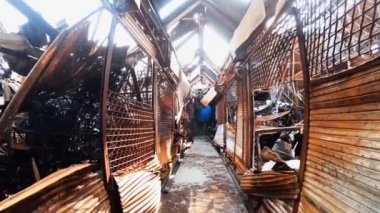 Hd 1080p yangın chatuchak hafta sonu pazar demir rushrusted çelik örgü kaza sigorta iş pazarı sonra