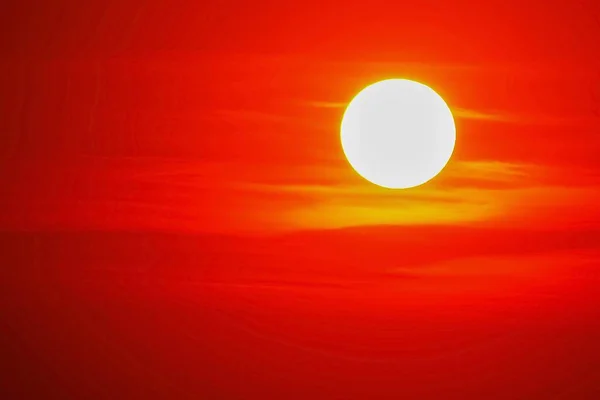 Große Sonne Sonnenuntergang Himmel Orange Himmel Orange Outdoor Sommer Natur — Stockfoto