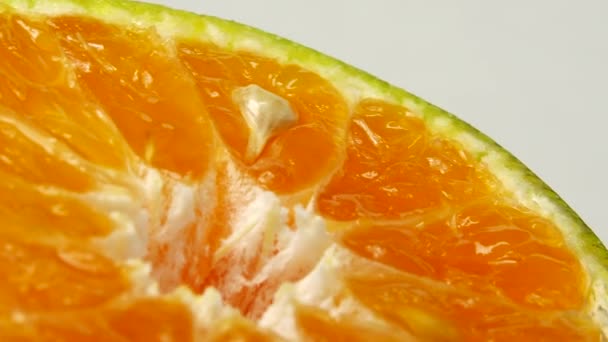 Marco Skott Apelsinfrukt Och Rotera Närbild Kött Citrus Orange Naturbakgrund — Stockvideo