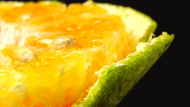 Marco Disparo Fruta Naranja Rotar Close Carne Cítricos Naranja Fondo — Vídeos de Stock