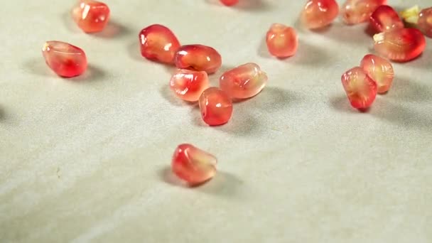 Super Slow Motion Shot Fresh Pomegranate Seeds Water Side Collision — Stock Video