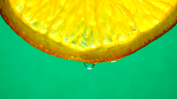 Macro Shot Fruits Coupés Orange Nombril Goutte Eau Fermer Agrumes — Video