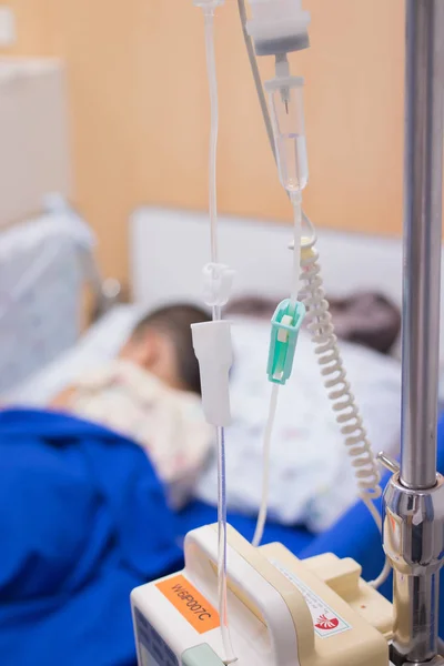 Los Niños Admiten Hospital —  Fotos de Stock