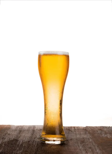 Vidro Cerveja Fundo Branco — Fotografia de Stock