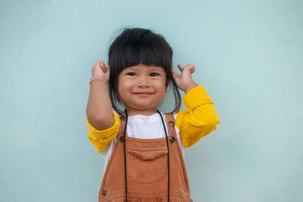 Anak Asia kecil . — Stok Foto