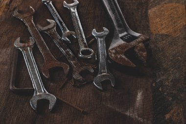 Grunge ahşap, antika, inşaat, ekipman, zanaatkar üzerinde araç yenileme