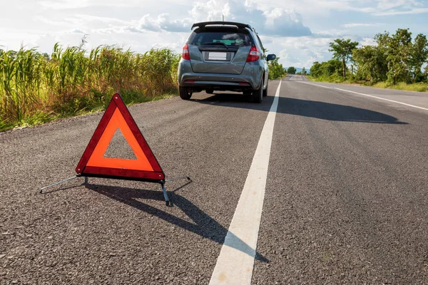 Unexpected Situation Emergency Stop Sign Broken City Car Road — Stock Photo, Image