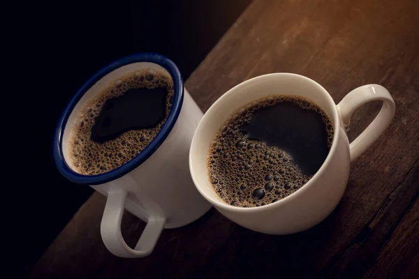 Tasse Kaffee Auf Altem Holztisch — Stockfoto