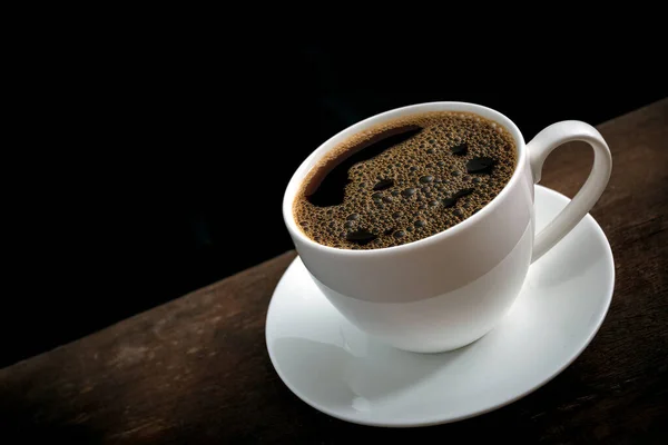 Tasse Kaffee Auf Altem Holztisch — Stockfoto