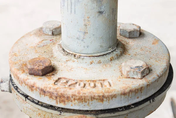 Potrubí Užitkové Vody Čerpadlo Staré Vodní Čerpadlo Korozí Bolt Těžká — Stock fotografie