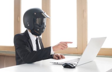 Ai Yapay Zeka İşadamı Konsept Komut veya Sipariş Laptop