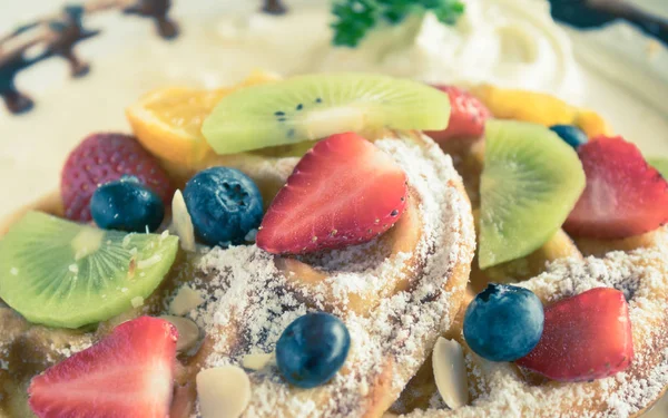 Vintage Çilek Blueberry Kiwi Limon Waffle Çikolata Tatlı 2