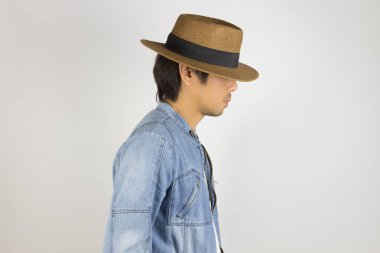 Yan Görünümde Kot pantolon veya Denim Ceket Genç Asya Man