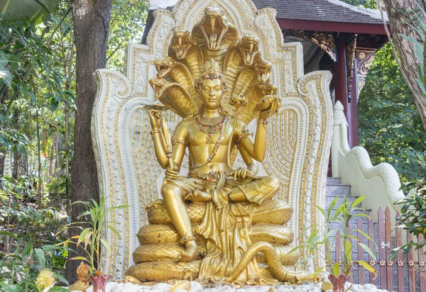 Phayao Thailandia Dic 2019 Oro Narayana Narayan Statua Cobra Con — Foto Stock