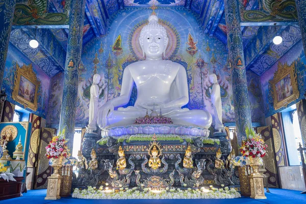 Chiangrai Thailandia Giugno 2020 Buddha Bianco Seduto Chiesa Dio Murales — Foto Stock