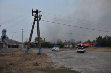 İtfaiyecilerin elementlere karşı mücadelesi