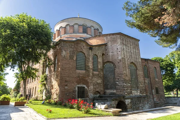 イスタンブール トルコ 2018 ハギア イレーネの外観のショット 東方正教会はトプカプ宮殿の外の中庭にあります かイスタンブール トルコの宮殿 — ストック写真