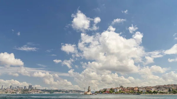 Wide Angle View Bosphorus Maiden Tower Istanbul Turkey — Stock Photo, Image