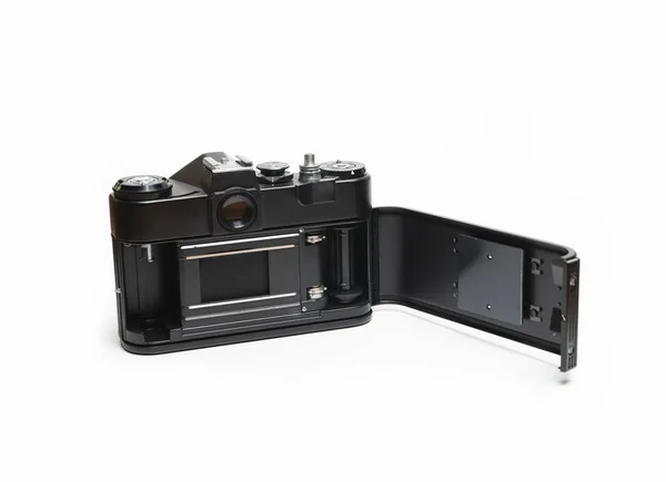 35Mm Kamera Med Öppna Film Dörr Isolerad Vit Bakgrund — Stockfoto